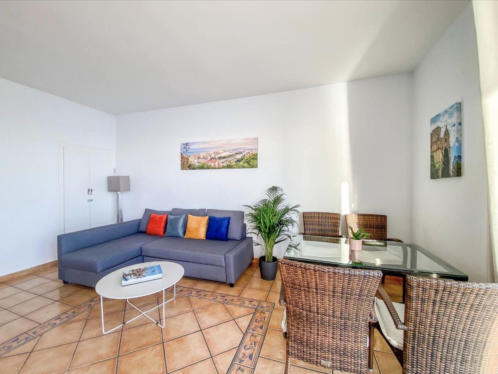 Apartamento moderno con vistas panorámicas Torremolinos Esterno foto